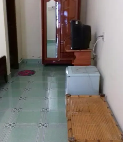Nhat Thi Фантхьет